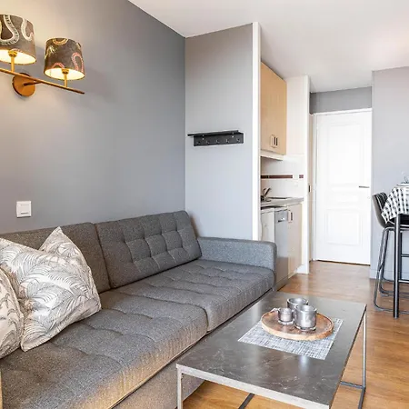 Cozy In With Kitchenette *